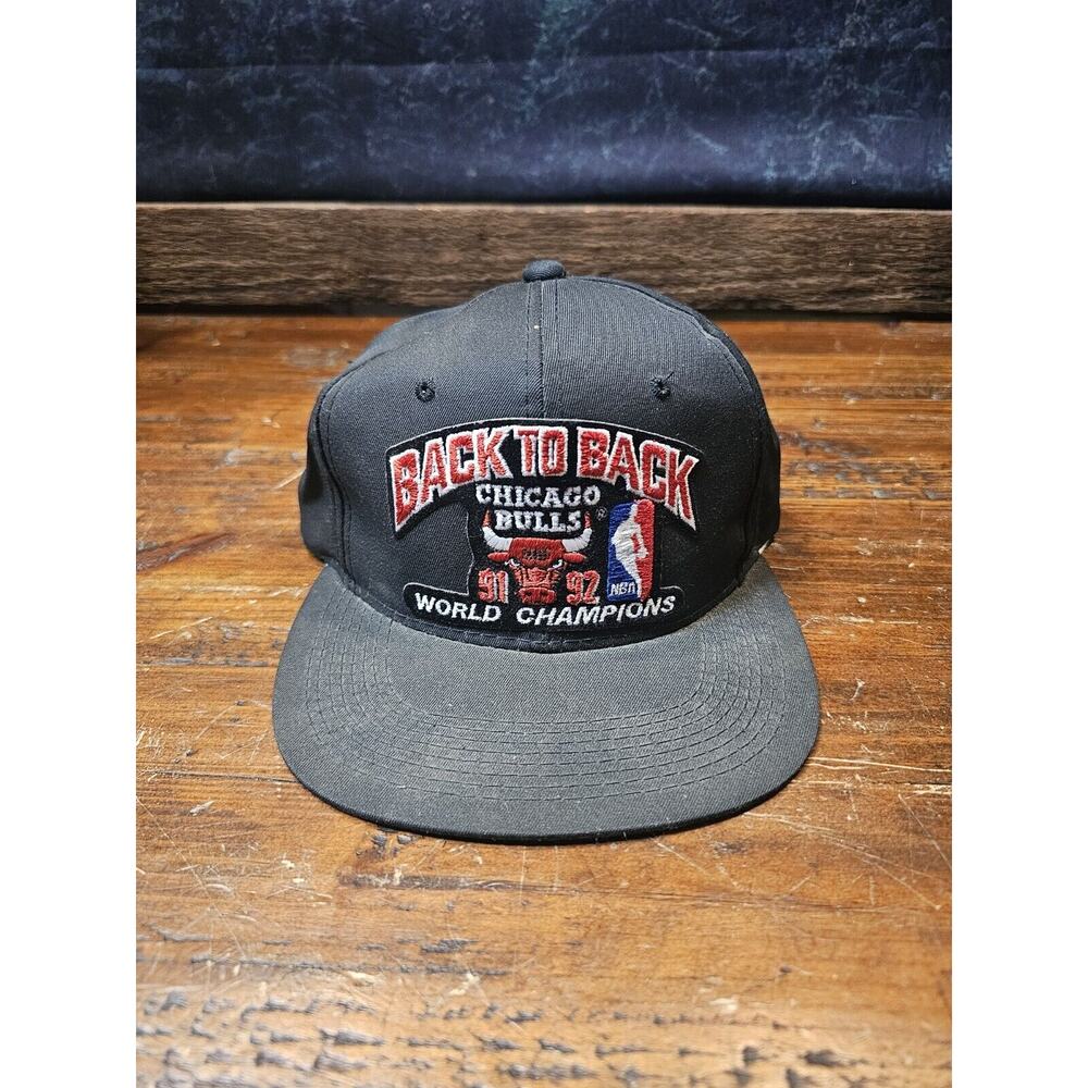 Sports Specialties 1992 Chicago Bulls Back to Back Champions Snapback Hat VTG